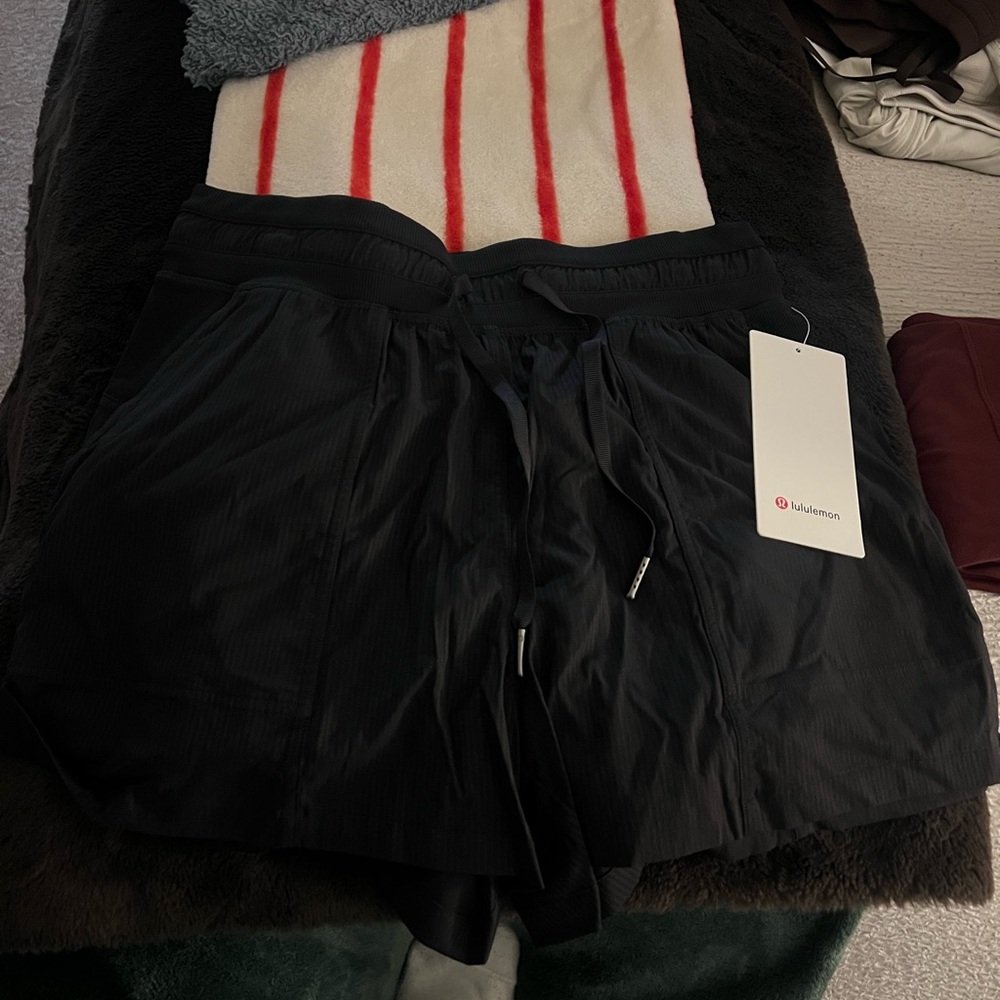 lululemon dance studio Shorts